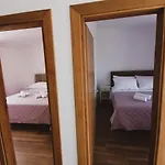 Tri Sulara Appartamento Kremena