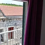 Tri Sulara *