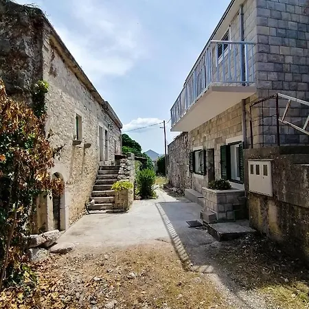 Tri Sulara Appartement