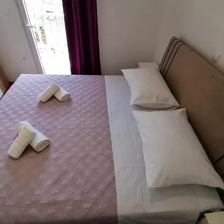 Tri Sulara Apartment *
