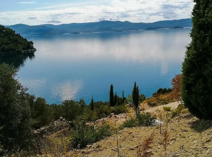 Tri Sulara Lejlighed *