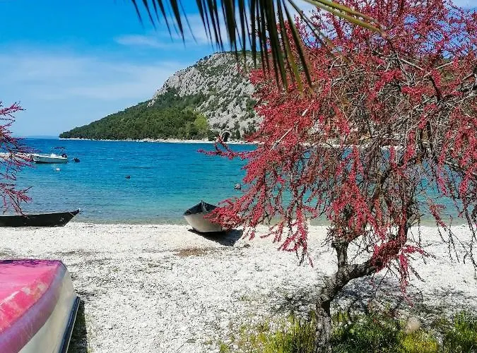 Tri Sulara * Kremena